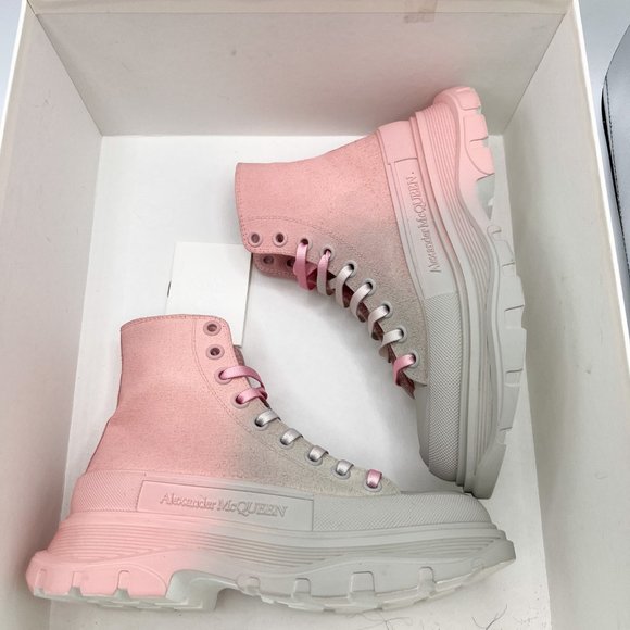 New Alexander McQueen Ombré Treadslick High-Top Sneakers, Size 37 / US 7, Displa - Picture 8 of 11